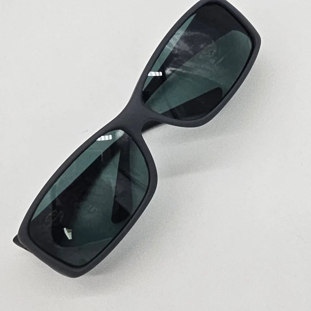 Cocoons WideLine Fitover Sunglasses Mens Large C428G Matte Black Polarized